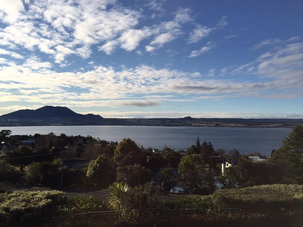 Tauhara Sunrise Lodge Lac Lac Taupo Extérieur photo